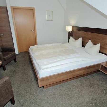 בורוויילר Weinhotel Kienle מראה חיצוני תמונה